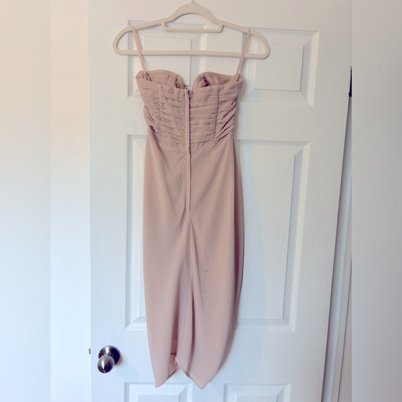 HM NUDE RUFFLE STRAPLESS DRESS SIZE 6 - Picture 3 of 3